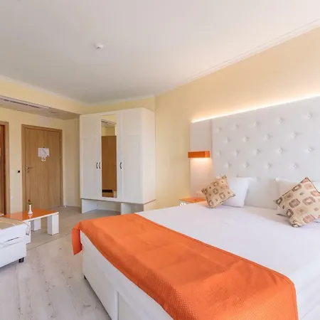 Hotel Serenity Bay Tsarevo