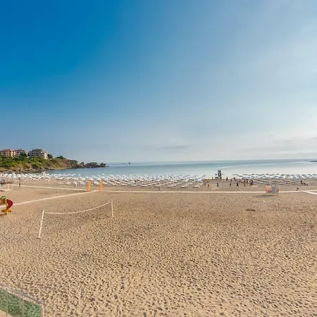 Serenity Bay 茨雷沃