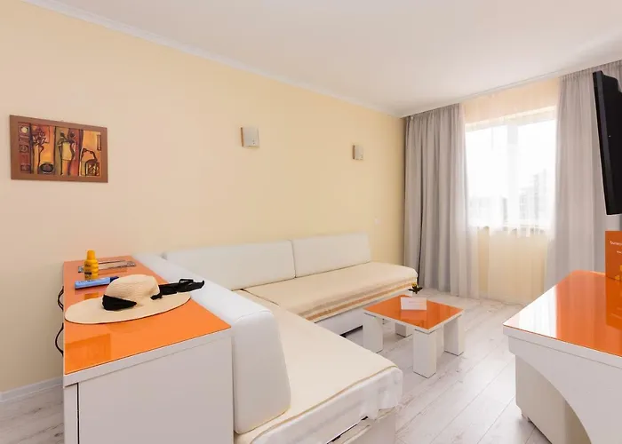 Serenity Bay Hotel Carevo