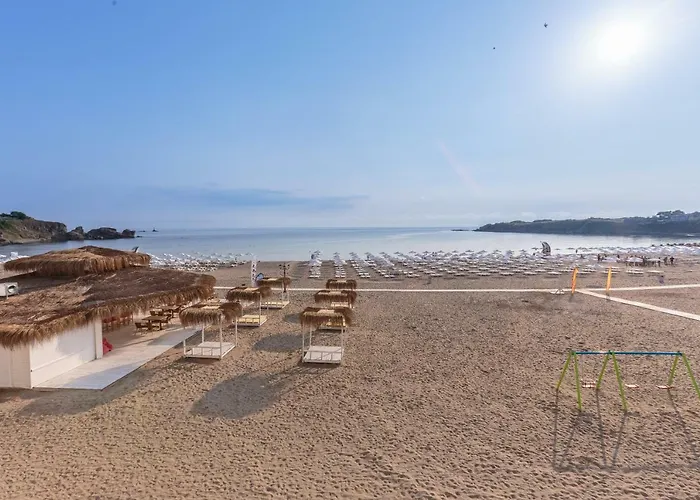 Serenity Bay Hotel 4*