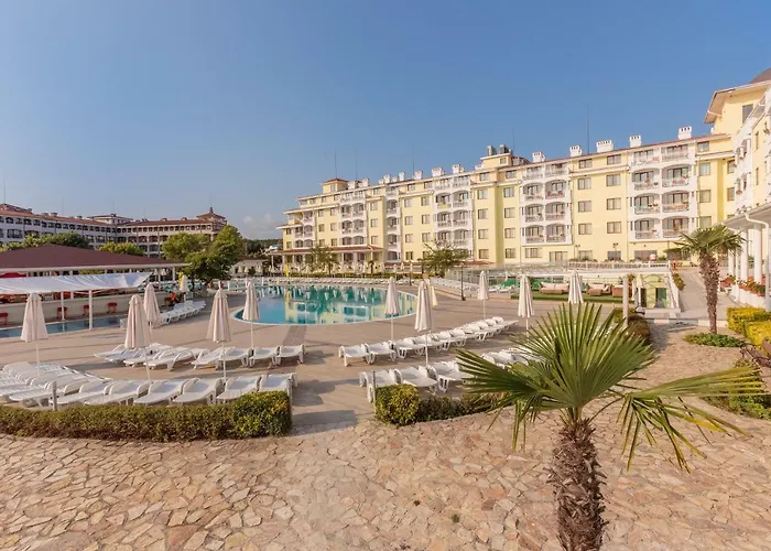 Serenity Bay Hotel 4*